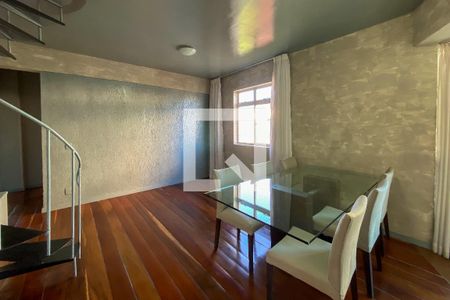 Apartamento para alugar com 208m², 3 quartos e 2 vagasSala