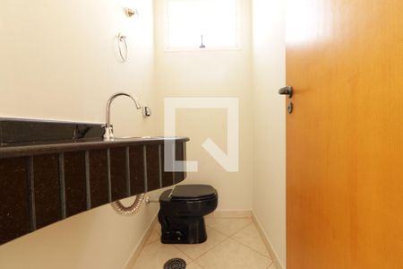 Lavabo  de casa para alugar com 4 quartos, 185m² em Ribeirânia, Ribeirão Preto
