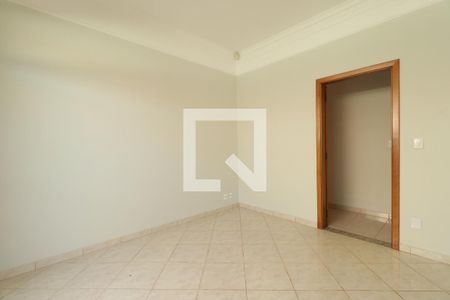 Sala de casa para alugar com 4 quartos, 185m² em Ribeirânia, Ribeirão Preto