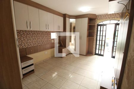 Suíte  de casa de condomínio para alugar com 2 quartos, 60m² em Irajá, Rio de Janeiro