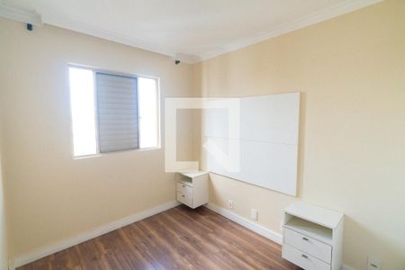 Quarto 1 de apartamento para alugar com 2 quartos, 52m² em Vila Santa Catarina, São Paulo