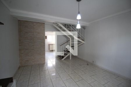 Sala de casa de condomínio para alugar com 2 quartos, 84m² em Bairro Fátima, Canoas