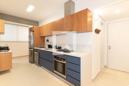 Cozinha de apartamento à venda com 2 quartos, 84m² em Itaim Bibi, São Paulo