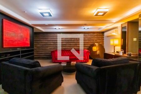 Casa de condomínio à venda com 364m², 4 quartos e 2 vagas Casa de condomínio à venda com 364m², 4 quartos e 2 vagasAdega