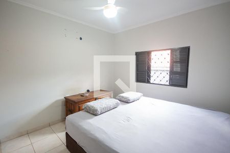 Quarto 2 de casa para alugar com 2 quartos, 92m² em Vila Tiberio, Ribeirão Preto