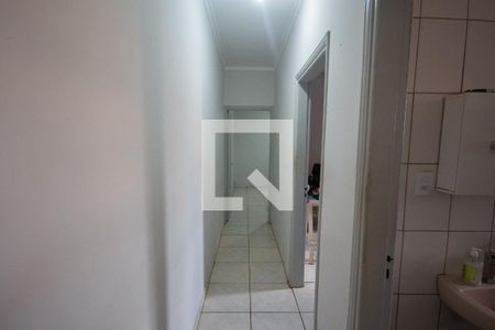 Corredor de casa para alugar com 2 quartos, 92m² em Vila Tiberio, Ribeirão Preto