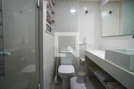 Banheiro do Quarto 1 de apartamento à venda com 2 quartos, 102m² em Icaraí, Niterói