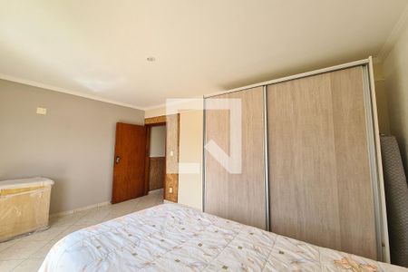 Quarto 1 de casa à venda com 5 quartos, 360m² em Jardim Sapopemba, São Paulo