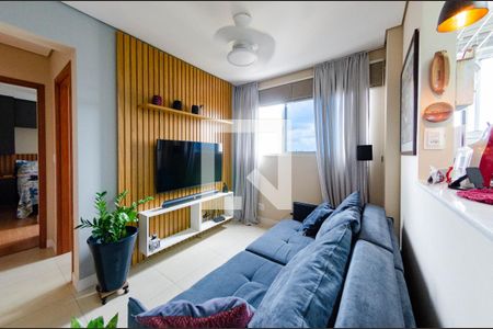 Sala de apartamento à venda com 2 quartos, 55m² em Carlos Prates, Belo Horizonte