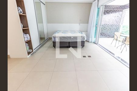 Sala/Quarto de apartamento para alugar com 1 quarto, 55m² em Vila Regente Feijó, São Paulo