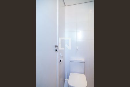 Apartamento para alugar com 60m², 2 quartos e 2 vagas Apartamento para alugar com 60m², 2 quartos e 2 vagasBanheiro da Suíte