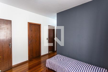 Sala 2 de apartamento à venda com 3 quartos, 181m² em Santa Tereza, Belo Horizonte