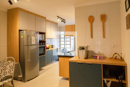 Casa para alugar com 430m², 3 quartos e 8 vagas Casa para alugar com 430m², 3 quartos e 8 vagasCozinha