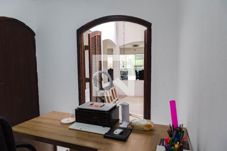 Casa para alugar com 430m², 3 quartos e 8 vagas Casa para alugar com 430m², 3 quartos e 8 vagasEscritório