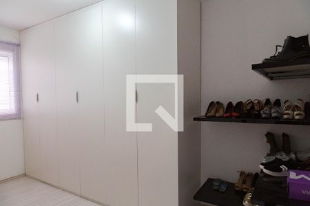 Casa para alugar com 430m², 3 quartos e 8 vagas Casa para alugar com 430m², 3 quartos e 8 vagasCloset