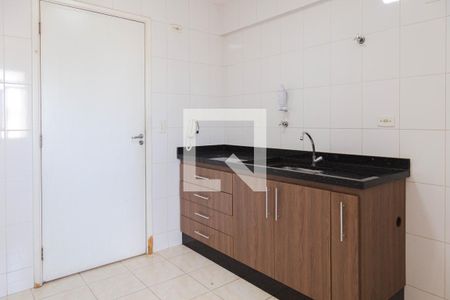 Cozinha de apartamento à venda com 2 quartos, 57m² em Vila Milton, Guarulhos