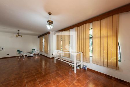 Sala de casa à venda com 2 quartos, 152m² em Vila Ema, São Paulo