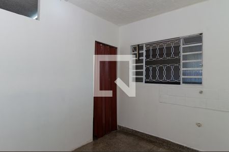 Quarto 1 de apartamento para alugar com 1 quarto, 72m² em Jardim Tupanci, Barueri