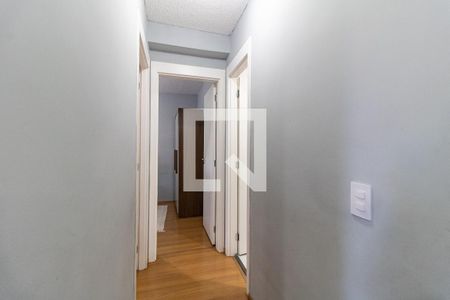 Corredor de apartamento para alugar com 2 quartos, 49m² em Jardim São Savério, São Paulo