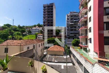 Vista  de apartamento à venda com 2 quartos, 91m² em Icaraí, Niterói