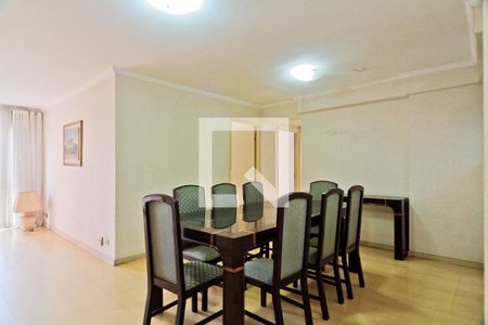 Sala de apartamento à venda com 3 quartos, 96m² em Jardim das Laranjeiras, São Paulo