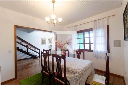 Sala de Jantar de casa à venda com 3 quartos, 180m² em Vila Nova, Porto Alegre