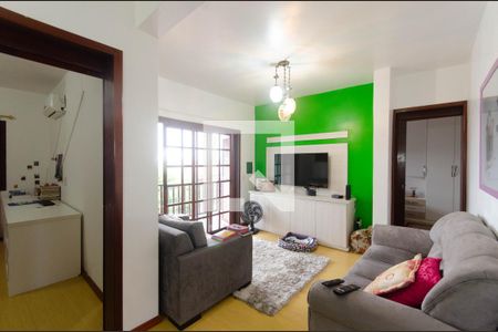 Sala de casa à venda com 3 quartos, 180m² em Vila Nova, Porto Alegre