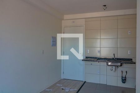 Cozinha de apartamento à venda com 1 quarto, 28m² em Vila Campestre, São Paulo