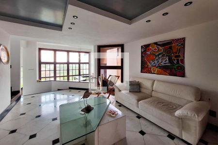 Sala 2 de casa de condomínio à venda com 4 quartos, 435m² em Itaipu, Niterói