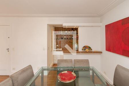 Sala de apartamento à venda com 2 quartos, 136m² em Brooklin, São Paulo