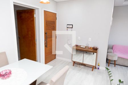 Sala de apartamento à venda com 2 quartos, 64m² em Jardim Bom Clima, Guarulhos