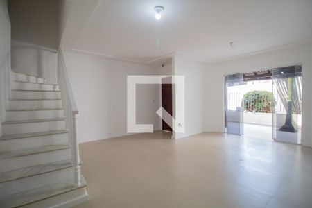 Sala  de casa de condomínio à venda com 3 quartos, 190m² em Vargem Pequena, Rio de Janeiro
