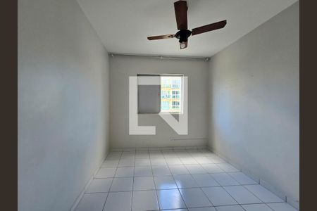 Quarto 1 de apartamento para alugar com 2 quartos, 103m² em Jardim Las Palmas, Guarujá