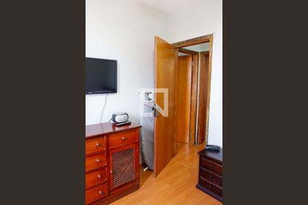 Quarto 1 de apartamento à venda com 3 quartos, 76m² em Vila Yara, Osasco