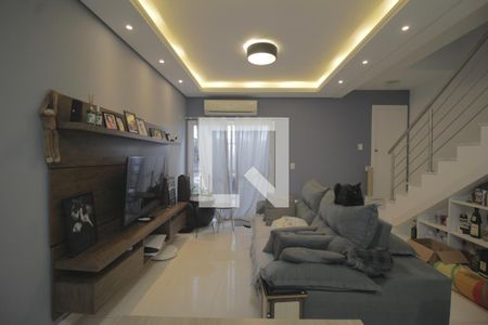Sala de TV de casa à venda com 2 quartos, 250m² em Igara, Canoas