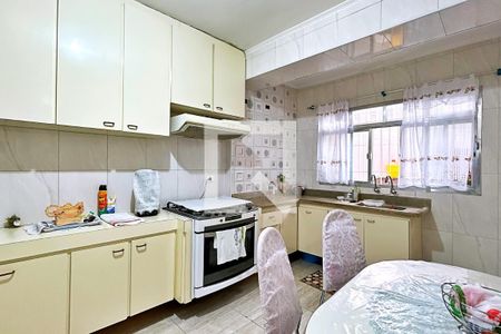 Cozinha de casa à venda com 3 quartos, 125m² em Jardim Vila Galvão, Guarulhos