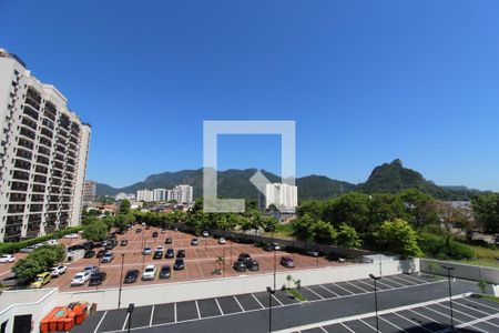 Varanda de apartamento para alugar com 2 quartos, 55m² em Jacarepaguá, Rio de Janeiro