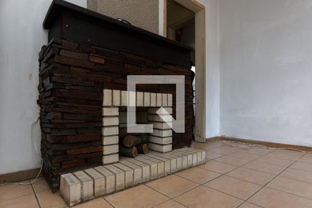 Detalhe Sala de casa à venda com 5 quartos, 184m² em Teresópolis, Porto Alegre