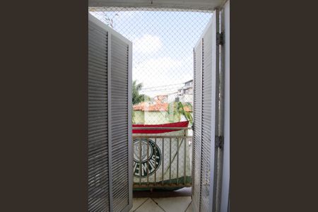 Quarto 1 de casa de condomínio para alugar com 3 quartos, 133m² em Jardim Rio das Pedras, Cotia
