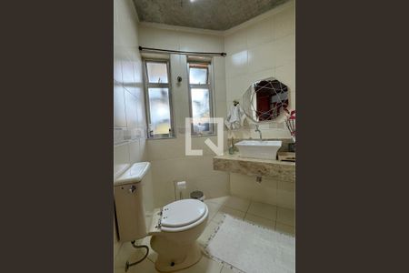 Lavabo de casa de condomínio à venda com 3 quartos, 325m² em Alphaville, Santana de Parnaíba