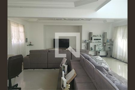 Casa à venda com 4 quartos, 450m² em Chácara Jaraguá, São Paulo