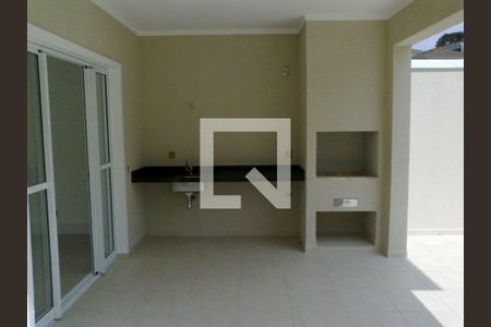 Casa à venda com 3 quartos, 196m² em Vila Rosalia, Guarulhos