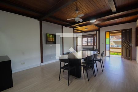 Sala de casa à venda com 5 quartos, 260m² em Recreio dos Bandeirantes, Rio de Janeiro