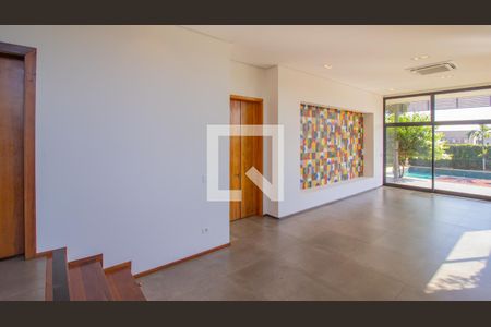 Sala de casa de condomínio à venda com 3 quartos, 580m² em Medeiros, Jundiaí