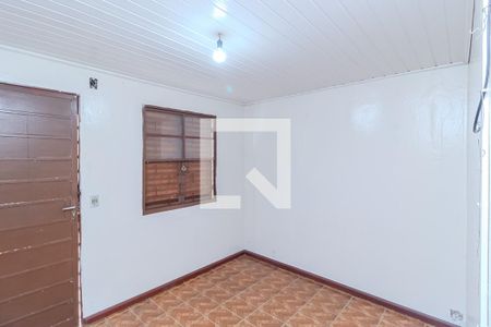 Sala de casa à venda com 2 quartos, 120m² em Guajuviras, Canoas