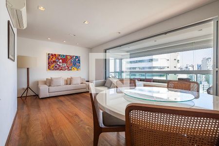 Sala de apartamento para alugar com 3 quartos, 155m² em Paraíso, São Paulo