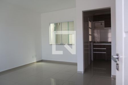 Sala de casa de condomínio à venda com 2 quartos, 127m² em Vila Alpina, São Paulo