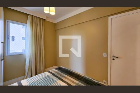 Suite  de apartamento à venda com 2 quartos, 85m² em Jardim Tupanci, Barueri