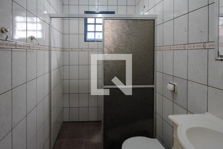 Banheiro de casa para alugar com 2 quartos, 100m² em Jardim Tiete, São Paulo
