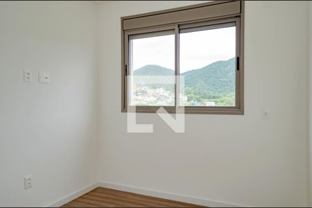Quarto de apartamento para alugar com 2 quartos, 67m² em Cacupé, Florianópolis